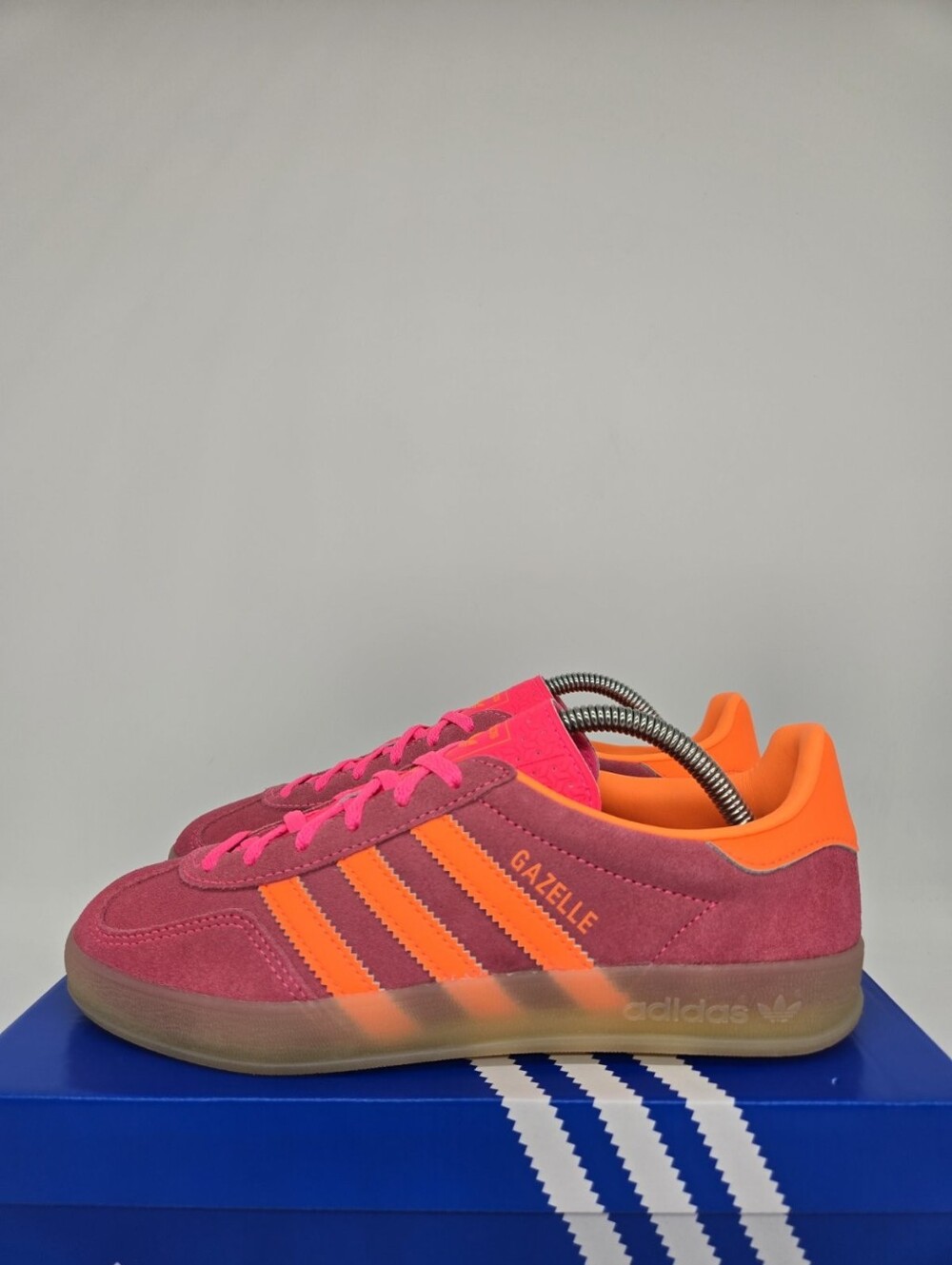 adidas Women's Gazelle Indoor IH9218 Lucid Pink Gum Shoes Size 6.5